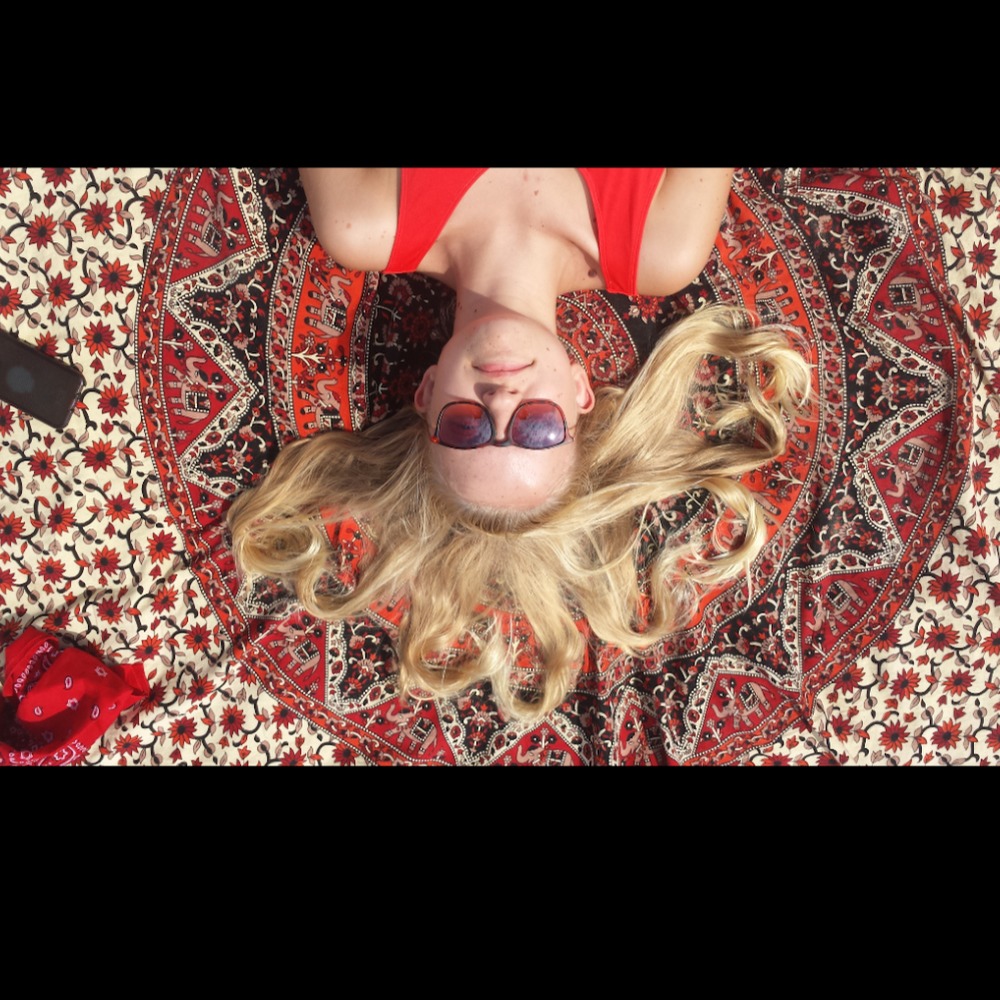 Meet your Posher, Sandra